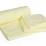 ملحفه نیم ست دو نفره سه تکه عرض 180 بروجرد ساده رنگ لیمویی