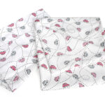 ملحفه نیم ست نوزادی دو تکه بروجرد طرح رايلين رنگ صورتی