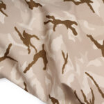 پارچه لباسی پلی استر ویسکوز عرض 150 بروجرد طرح استتار بيابانی کد 0000