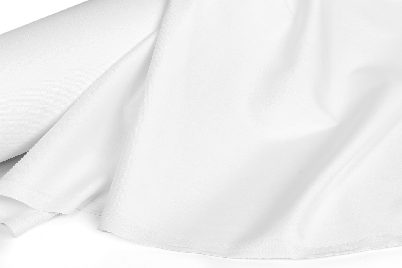 کاليته 332043 رنگ W84801 سفید پارچه لباسی پلی استر ویسکوز عرض 140 بروجرد ساده رنگ سفید W84801 - Image 1