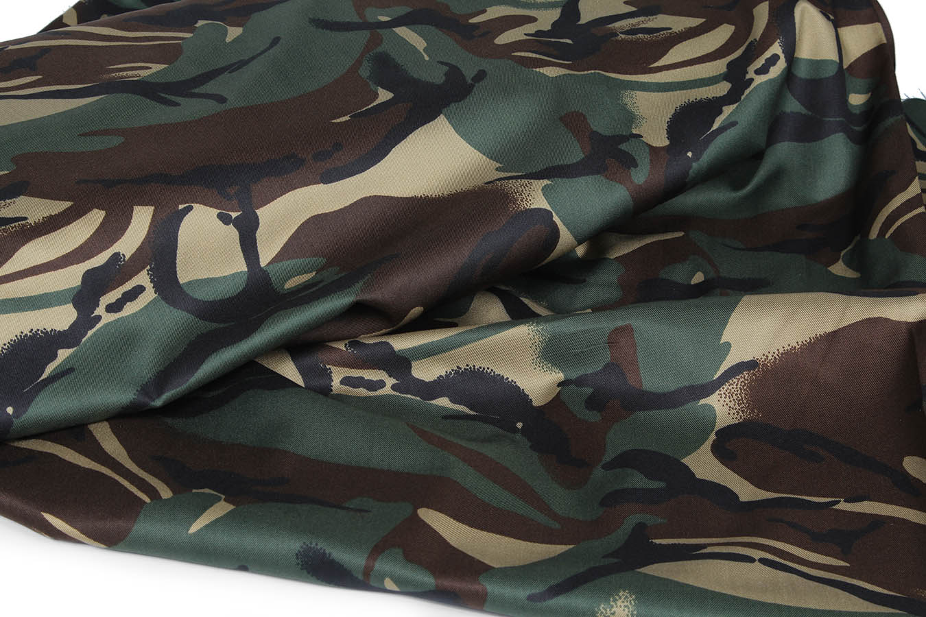 کاليته 352006 طرح استتار فرانسه رنگبندي 04 پارچه لباسی پلی استر ویسکوز عرض 150 بروجرد طرح استتار فرانسه رنگ 04 - Image 1