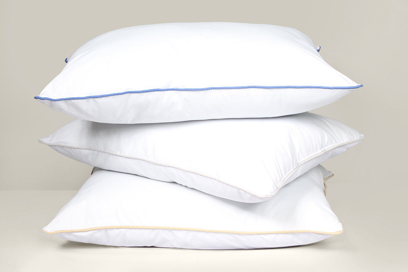 بالش الیاف سوپر155070 کالیته 211601 رنگ سفید کد084801 (1) بالش الیاف سوپر بروجرد 70*50*15 رنگ سفید - Image 1