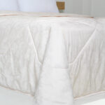 لحاف تک بزرگسال دو نفره 180 بروجرد طرح مات وایت رنگ کرم