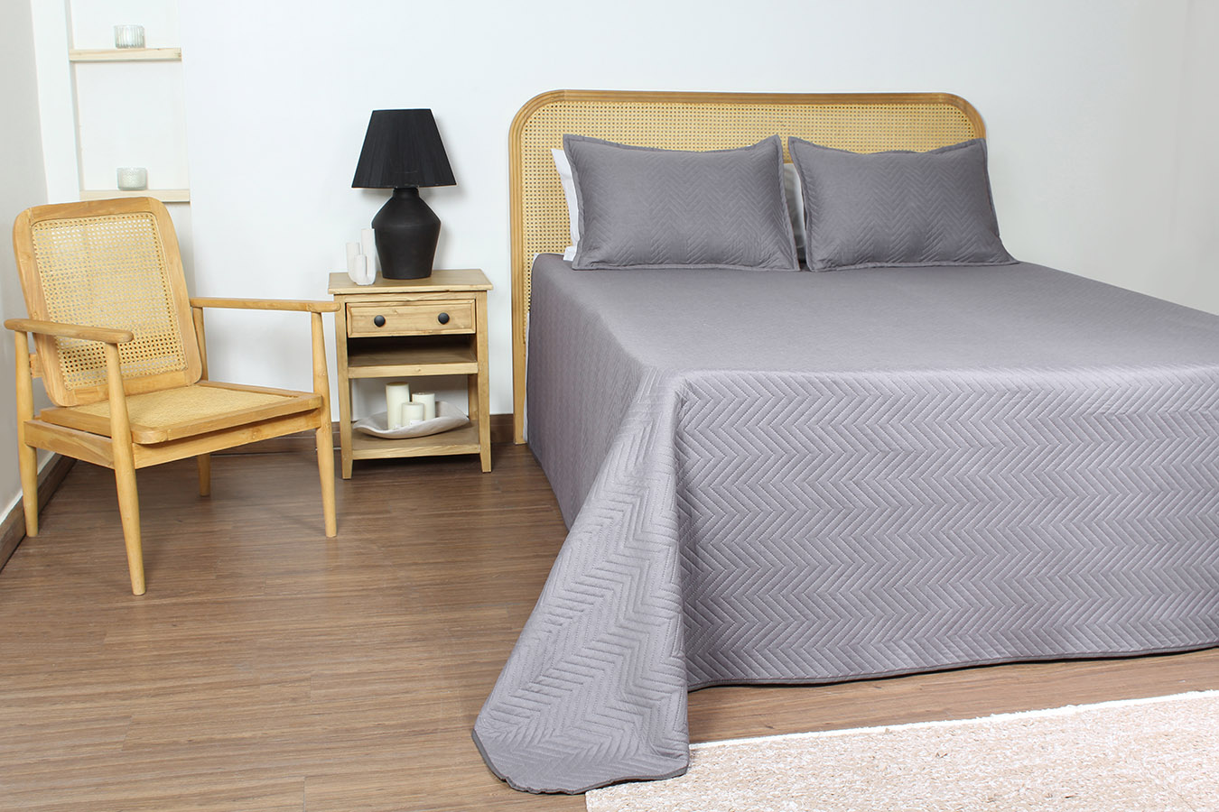 ست روتختی طرح اولتراآدا دونفره سه تکه طرح 0260 طوسی روشن (1) ست روتختی اولتراآدا دو نفره سه تکه بروجرد رنگ طوسی روشن - Image 1