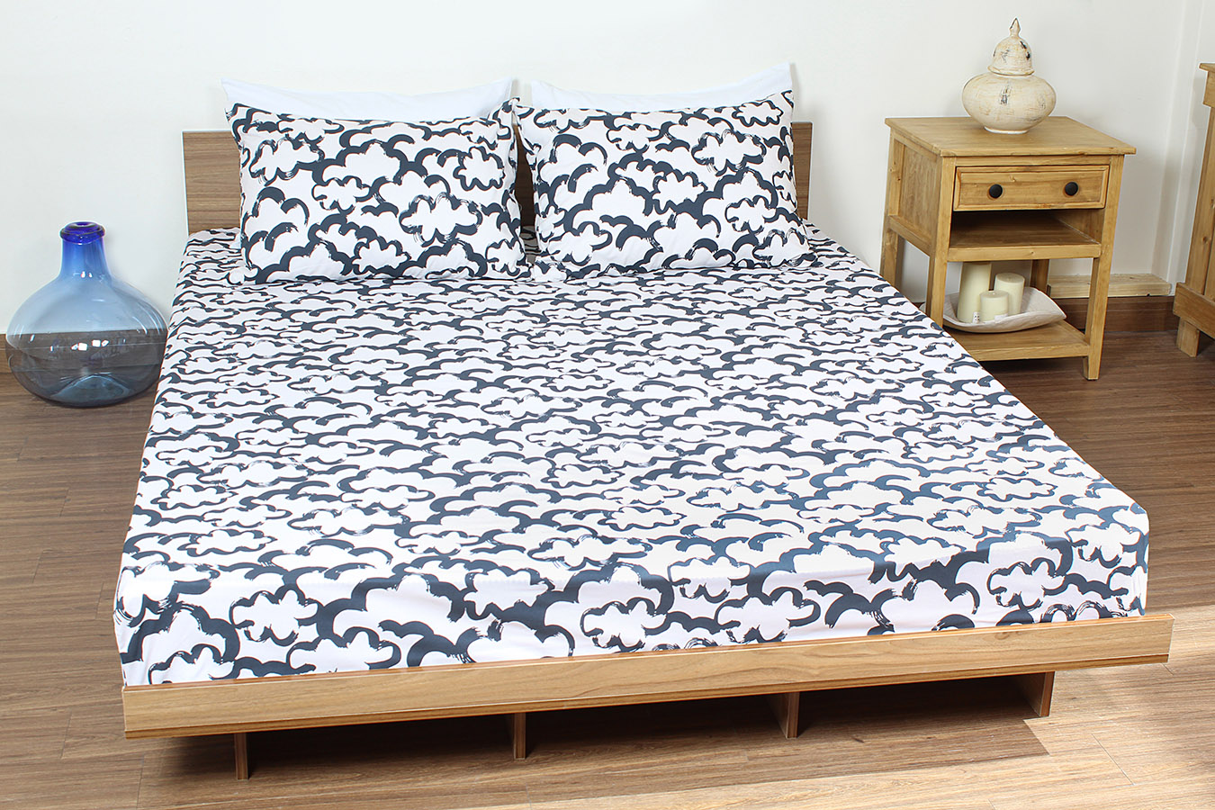 نیم ست دونفره 160 سه تکه طرح آنشان رنگبندی 01 (1) ملحفه نیم ست دو نفره سه تکه عرض 160 بروجرد طرح آنشان رنگ 01 - Image 1