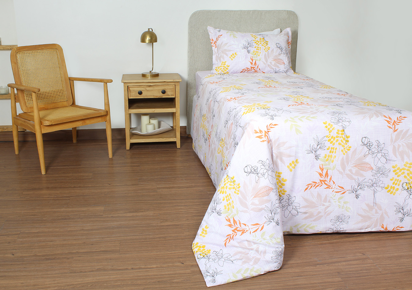 کاور تمام ست یکنفره 90 زیپ خور سه تکه طرح برلین1 رنگبندی 01 (8) کاور تمام ست زیپ خور یک نفره سه تکه 90 بروجرد طرح برلین1 رنگ 01 - Image 1