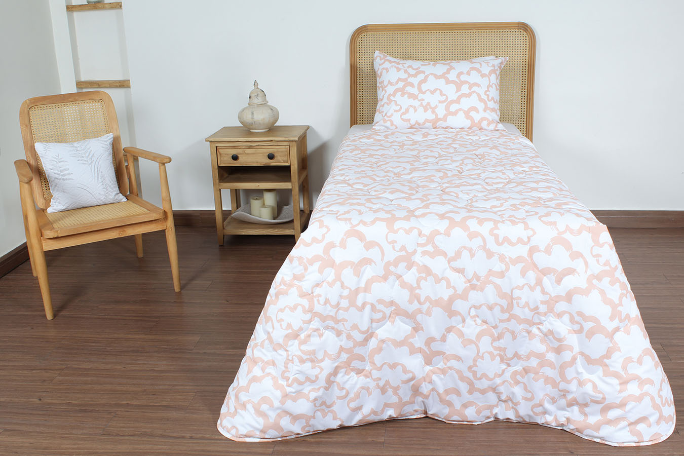 ست لحاف .یکنفره 90 دو تکه یک طرح آنشان رنگبندی 02 (2) copy ست لحاف بزرگسال یک نفره دو تکه 90 بروجرد طرح آنشان رنگ 02 - Image 1