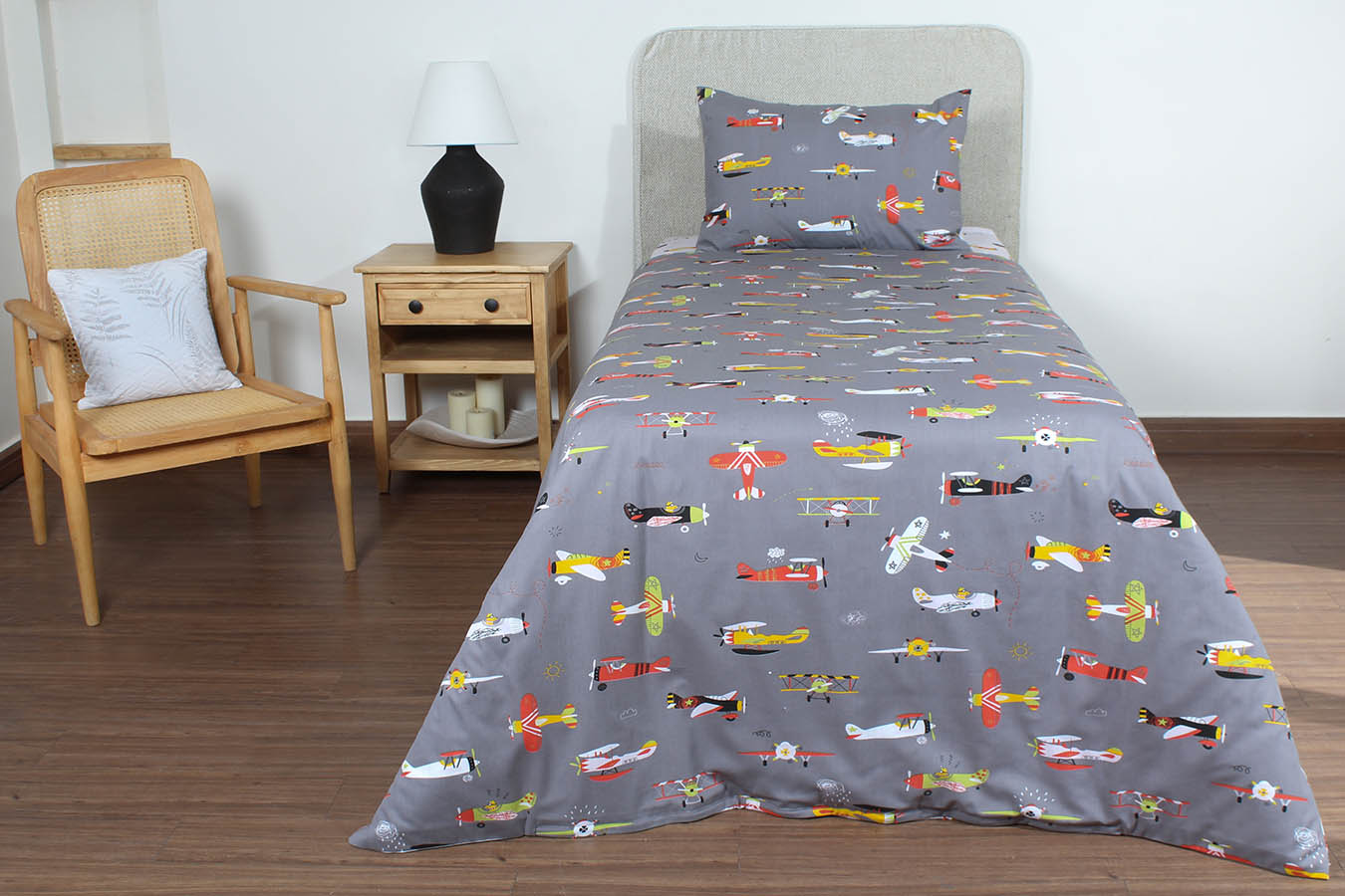 کاور لحاف یکنفره زیپخور سه تکه طرح جیمبو رنگبندی 01 (2) copy کاور تمام ست زیپ خور یک نفره سه تکه 90 بروجرد طرح جیمبو رنگ 01 - Image 1