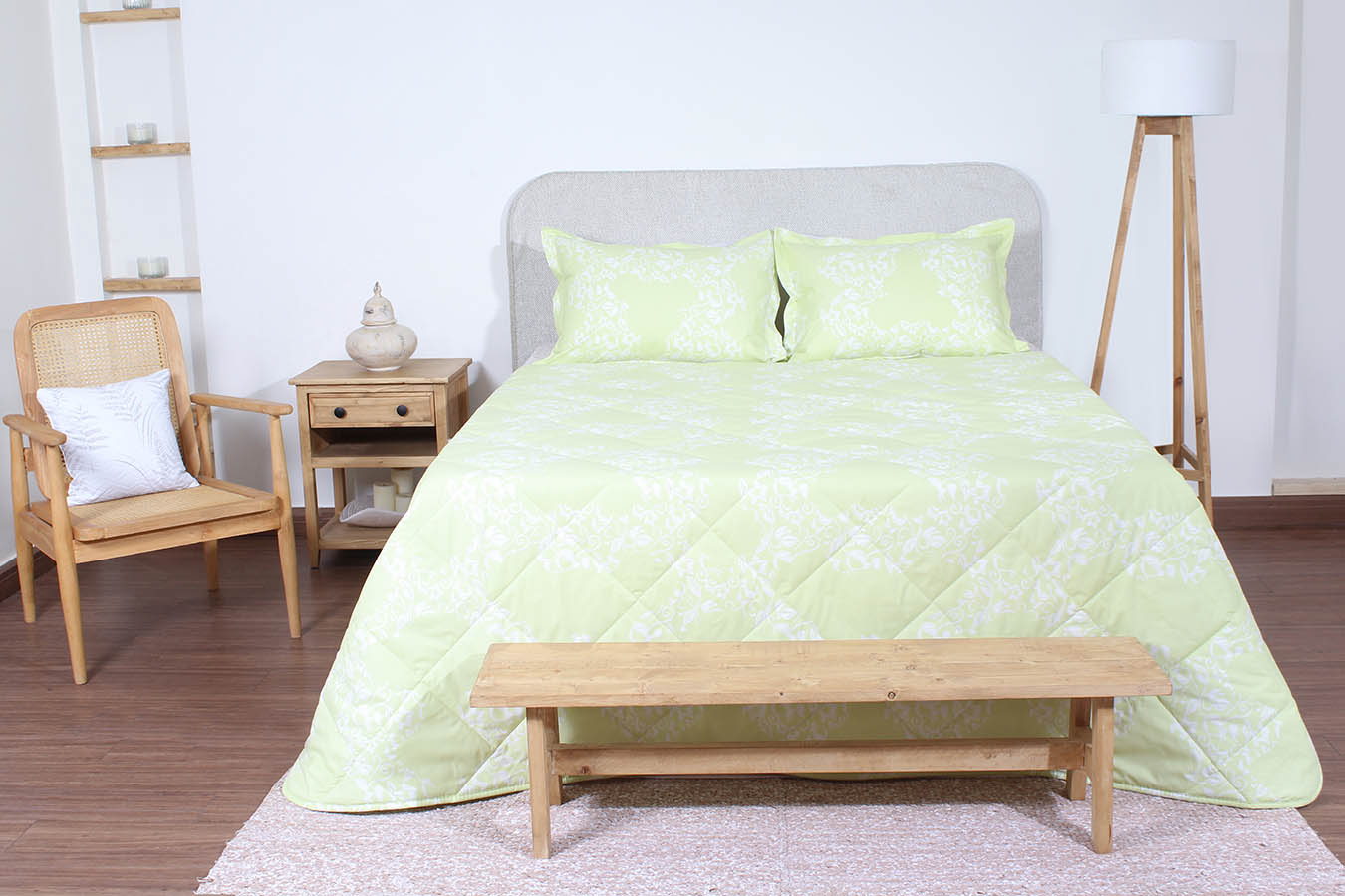 ست لحاف دونفره چهارتکه طرح توکیورنگبندی 04 (3) copy ست لحاف پنبه دوز بزرگسال دو نفره چهار تکه 180 بروجرد طرح توکیو1 رنگ 04 - Image 1