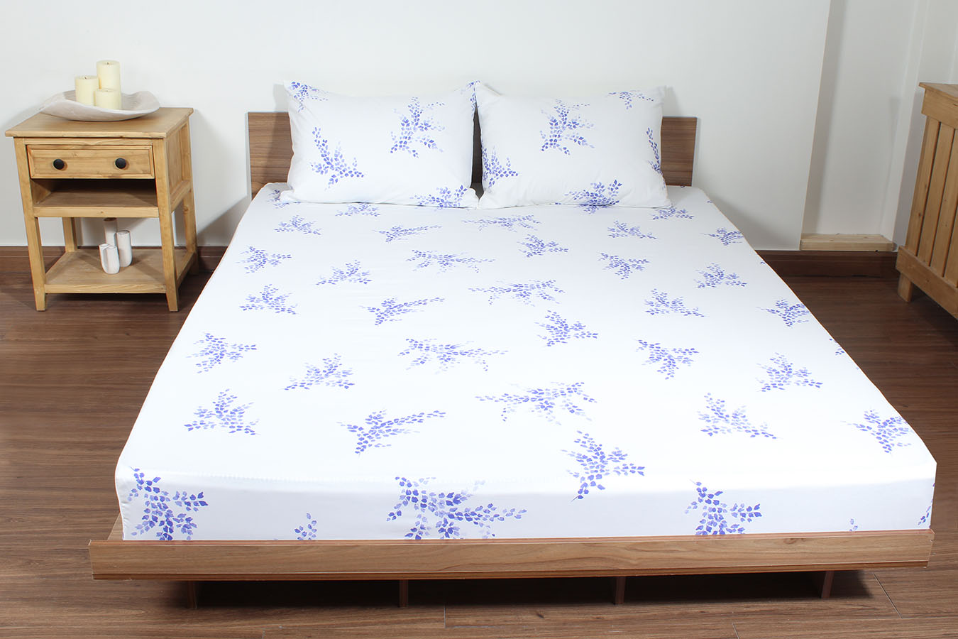 نیم ست دونفره 160 سه تکه طرح موناکو1 رنگبندی04 (3) copy ملحفه نیم ست دو نفره سه تکه عرض 180 بروجرد طرح موناکو1 رنگ 04 - Image 1