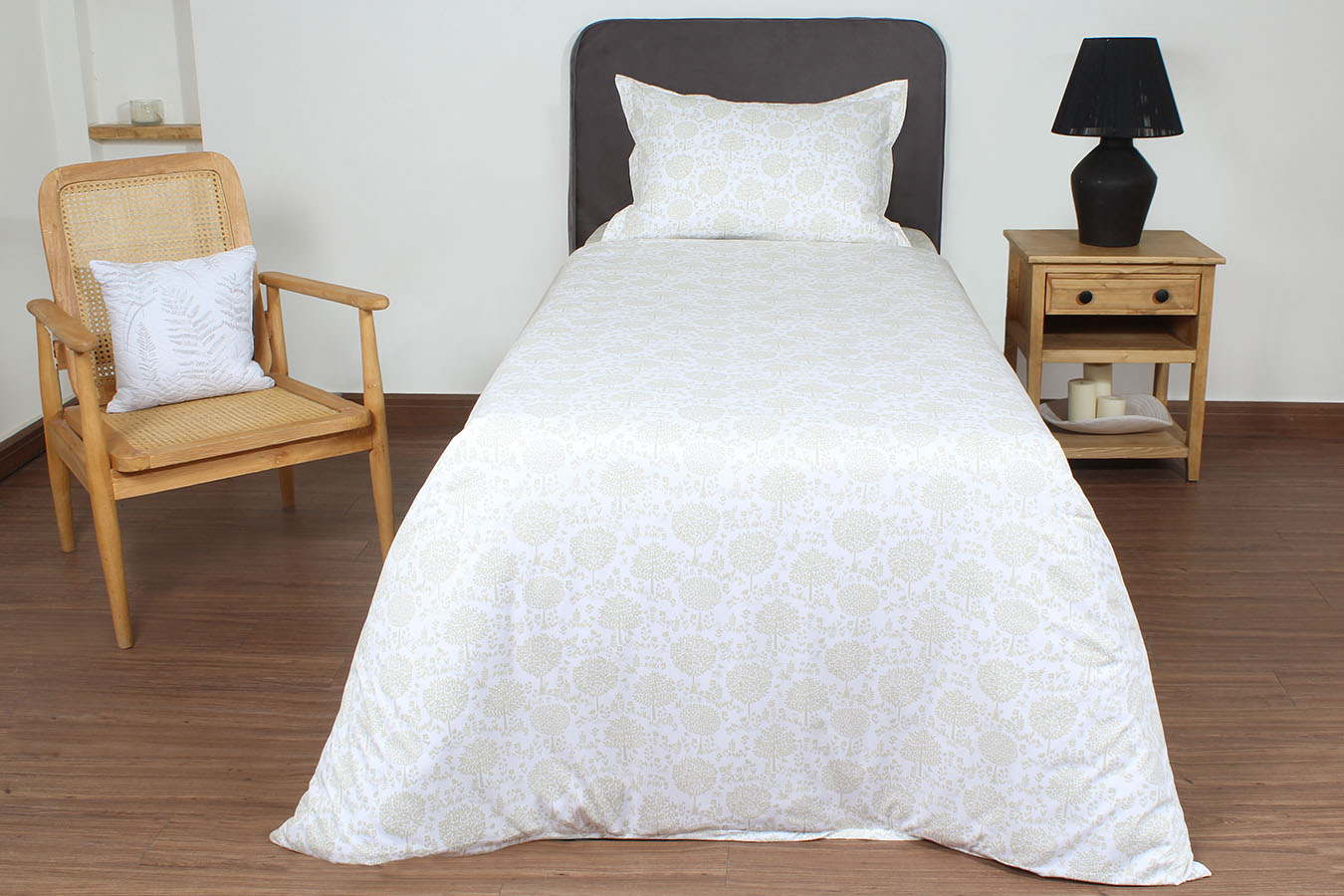 کاور تمام ست یکنفره 90 زیپ خور سه تکه رنگ هیون1 رنگبندی01 (2) copy کاور تمام ست زیپ خور یک نفره سه تکه 90 بروجرد طرح هیون1 رنگ 01 - Image 1