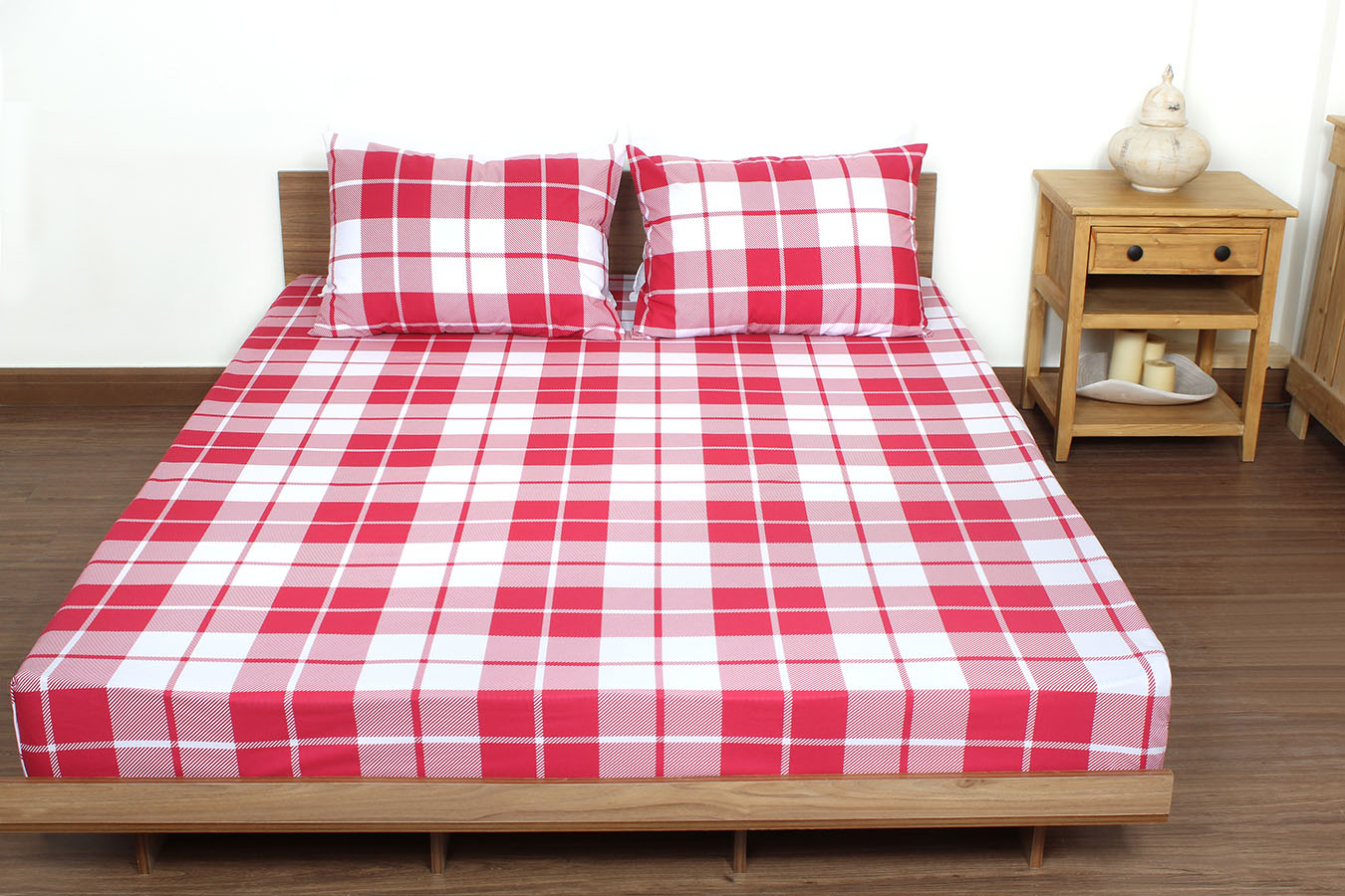 نیم ست دونفره سه تکه طرح رلف رنگبندی 04 (2) ملحفه نیم ست دو نفره سه تکه عرض 180 بروجرد طرح رلف رنگ 04 - Image 1