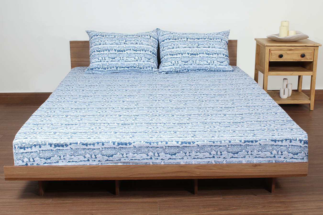 نیم ست دونفره سه تکه طرح پولاد رنگبندی 03 (3) ملحفه نیم ست دو نفره سه تکه عرض 180 بروجرد طرح پولاد رنگ 03 - Image 1