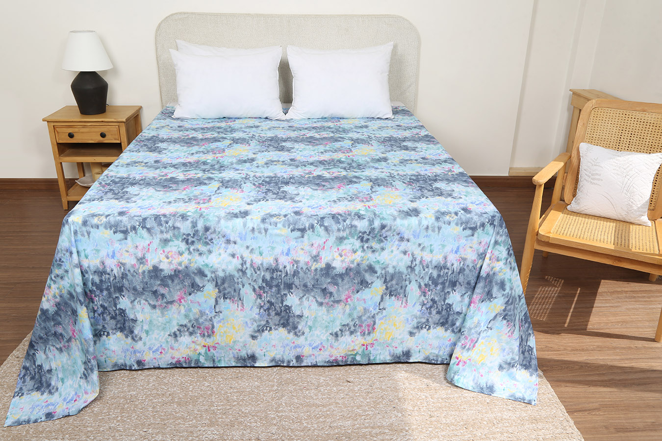 روانداز دونفره طرح لورا رنگبندی 01 (1) ملحفه رو انداز دو نفره بروجرد طرح لورا رنگ 01 - Image 1