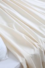 ملحفه رو انداز دو نفره بروجرد ساده رنگ خودرنگ - Image 4