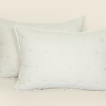 ملحفه روبالشی گلدوزی قاب دار دو تکه 70*50 بروجرد طرح دوخت نلا رنگ خودرنگ