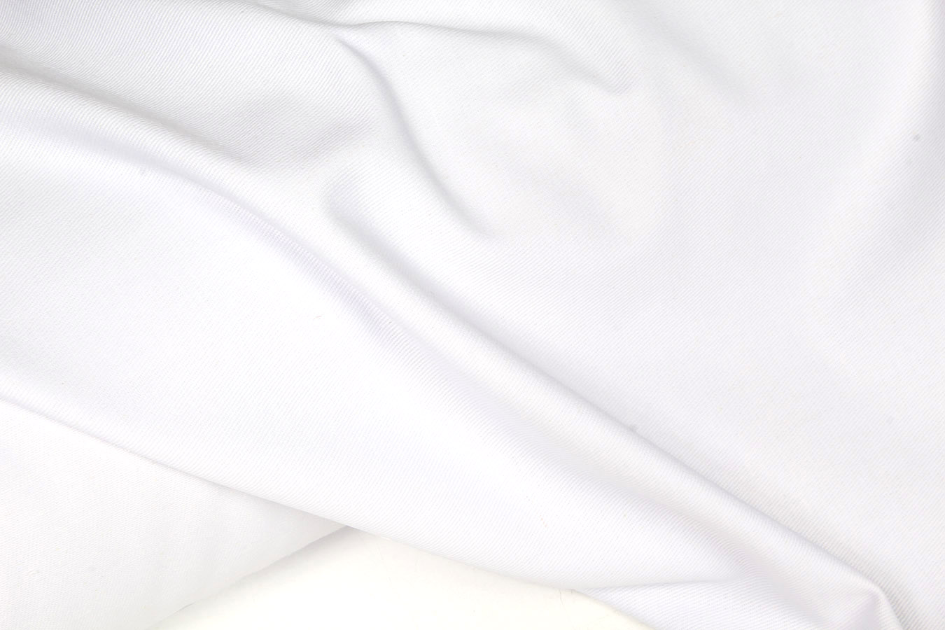 کاليته 194024 رنگ سفيد8480 رنگبندی 01 پارچه لباسی مولتی فایبر (کتان) عرض 150 بروجرد رنگ سفید کد 8480 - Image 1