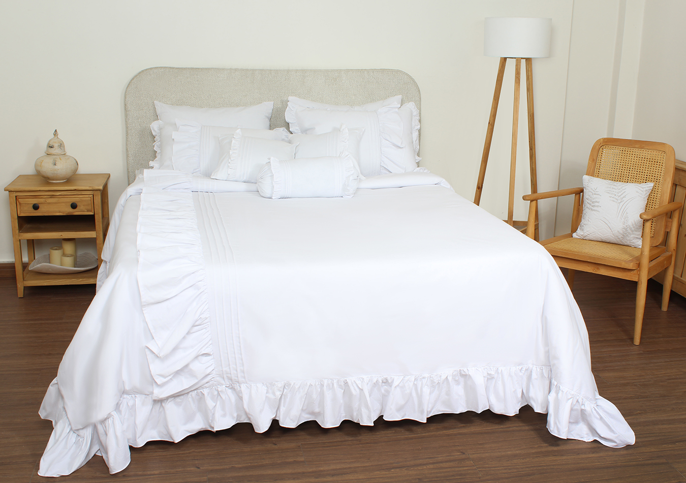 ست کاورلحاف استار طرح برنارد دونفره 180 ده تکه رنگ سفید 084801 (11) ست لحاف وکاور بزرگسال استار دو نفره ده تکه بروجرد طرح برنارد رنگ سفید - Image 1