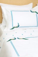 ست لحاف وکاور بزرگسال گلدوزی دو نفره هفت تکه بروجرد طرح طاووس رنگ سفید - Image 15