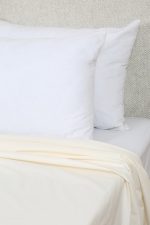 ملحفه رو انداز دو نفره بروجرد رنگ شیری - Image 7