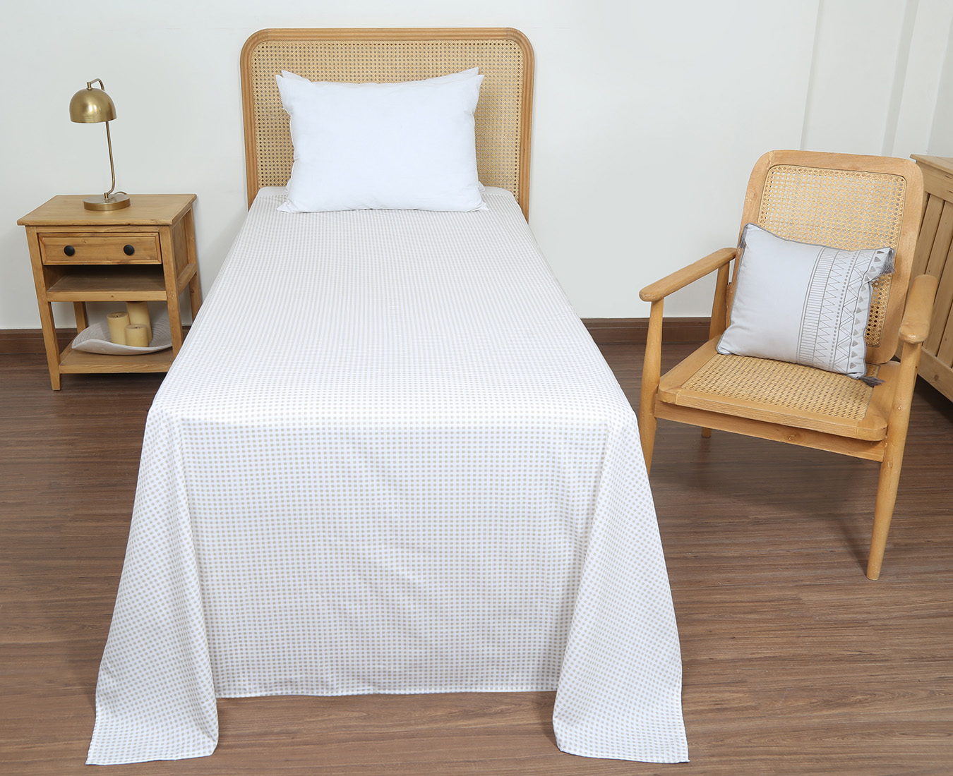 روانداز یک نفره یک تکه طرح پیچازی نیم سانتی رنگبندی01 (5) ملحفه روانداز يك نفره بروجرد طرح پیچازی نیم سانتی رنگ 01 - Image 1