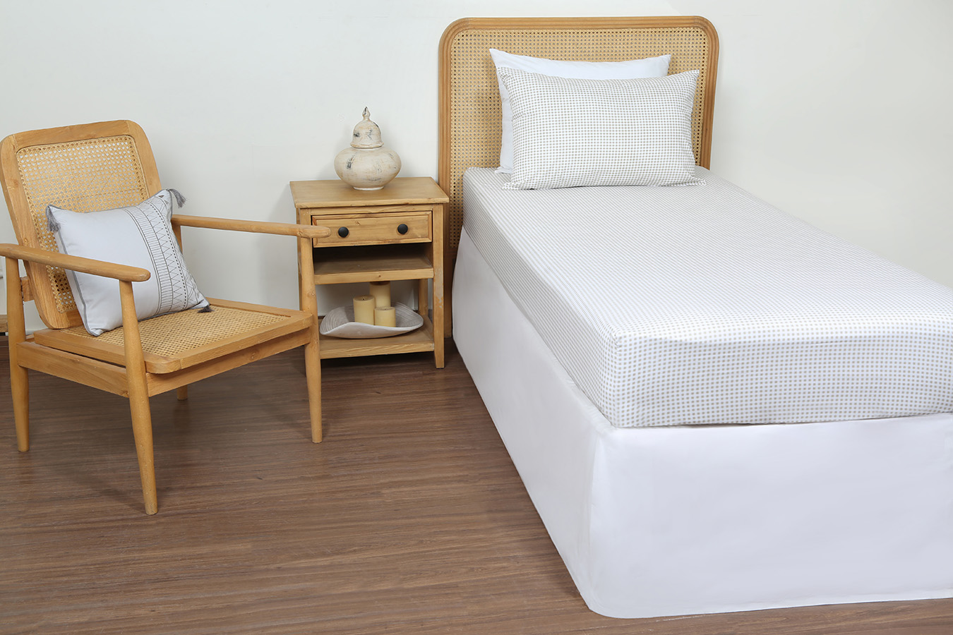 نیم ست یکنفره دو تکه طرح پیچازی نیم سانتی رنگبندی 01(5) ملحفه نیم ست یک نفره دو تکه 90 بروجرد طرح پیچازی نیم سانتی رنگ 01 - Image 1