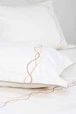 ست لحاف وکاور بزرگسال گلدوزی دو نفره هفت تکه بروجرد طرح ماریا رنگ خودرنگ - Image 13