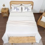 ست لحاف وکاور بزرگسال گلدوزی دو نفره هفت تکه بروجرد طرح مسترمیسیز رنگ خودرنگ