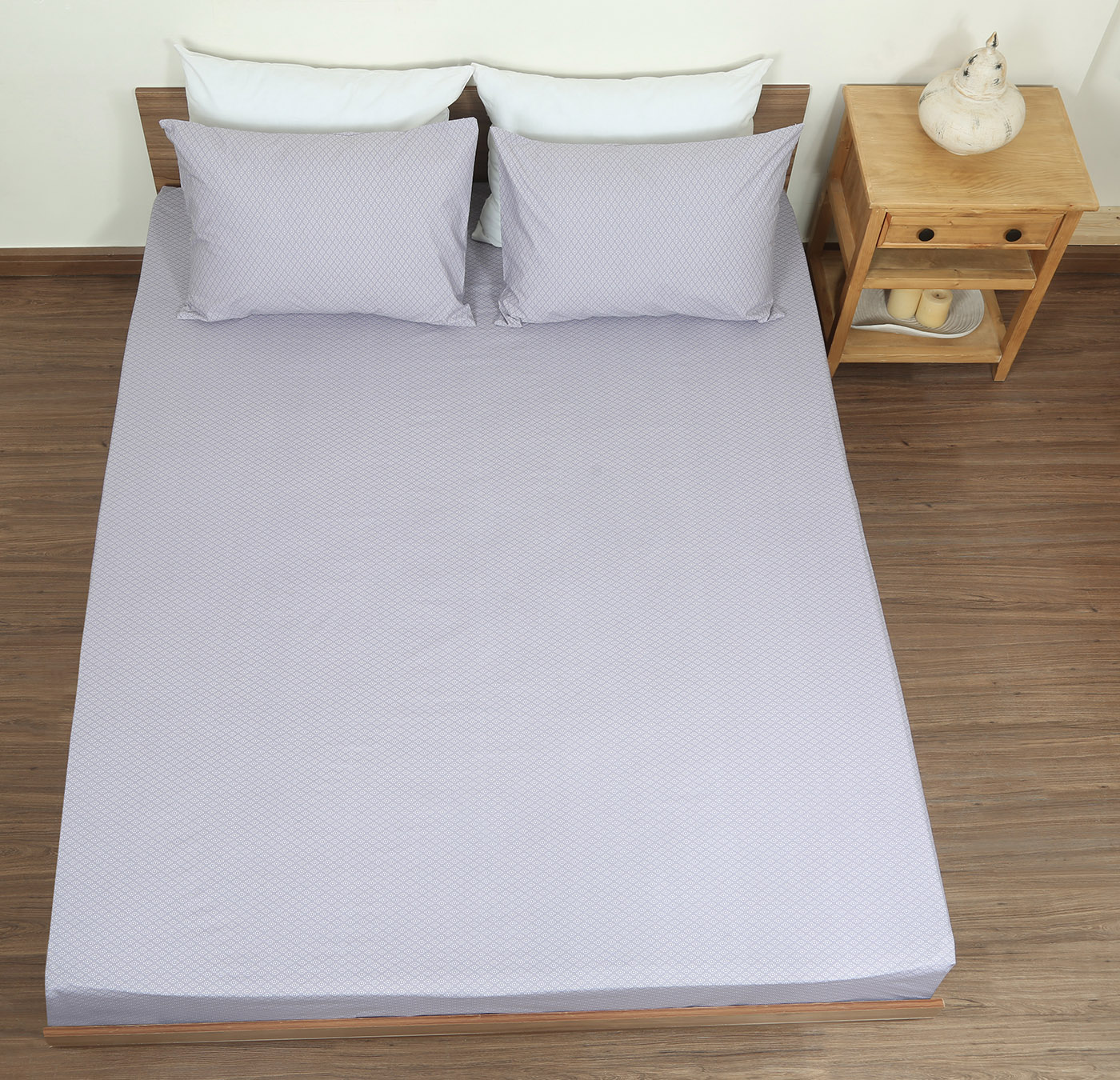 نیم ست دونفره سه تکه طرح قاصدک 2 رنگبندی 01 (4) ملحفه نیم ست دو نفره سه تکه عرض 180 بروجرد طرح قاصدک 2 رنگ 01 - Image 1