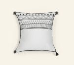 کوسن گلدوزی طرح کمند 40*40 بروجرد رنگ طوسی - Image 3