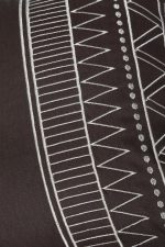 کوسن گلدوزی طرح کمند 40*40 بروجرد رنگ قهوه ای روشن - Image 4