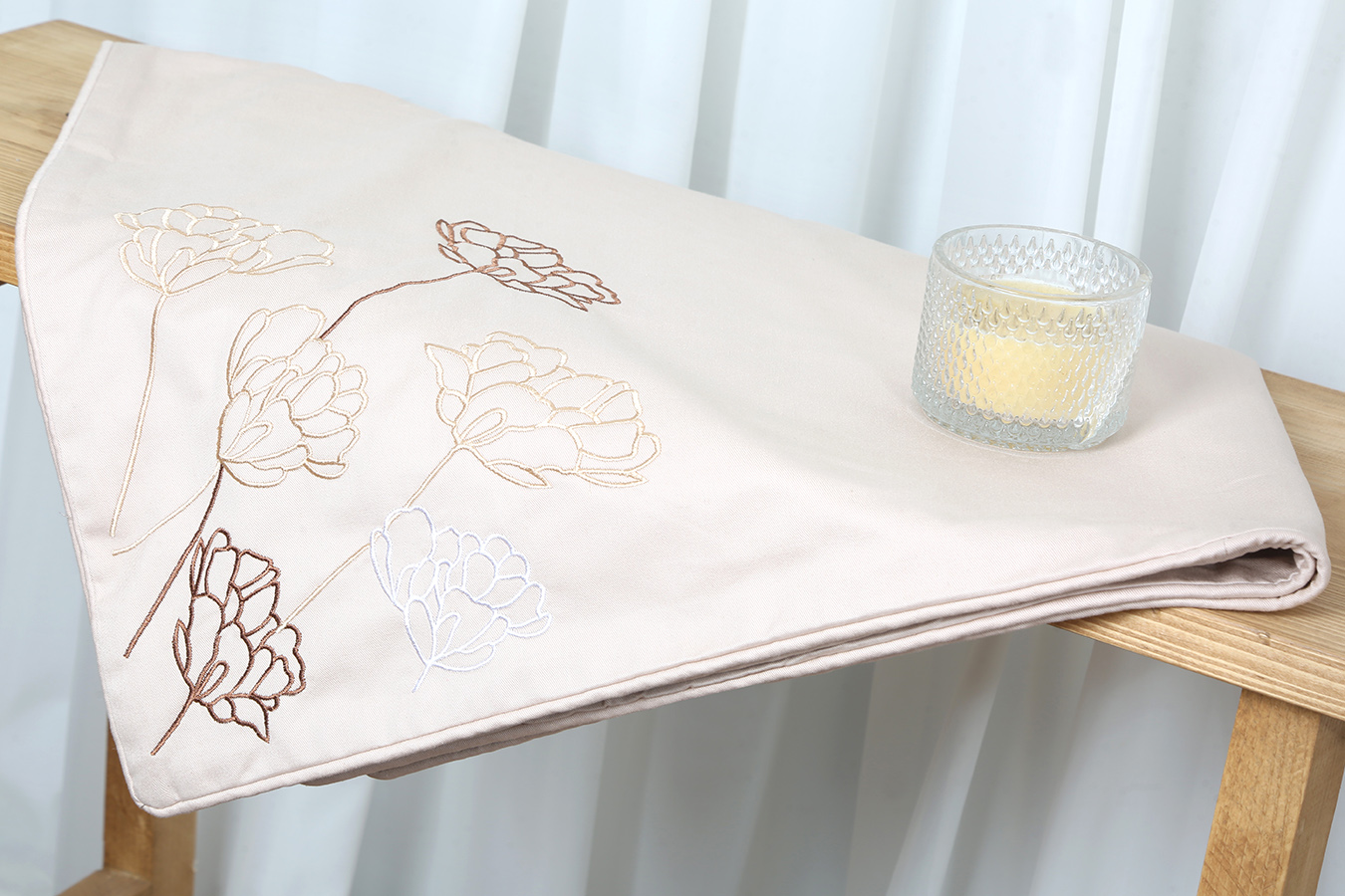 کالای آشپزخانه رانرگلدوزی طرح گلسا 100100 یک تکه یک کالیته 114024 یک رنگ کرم روشن کد 2810 (5) رانر گلدوزی بروجرد طرح گلسا رنگ کرم روشن - Image 1