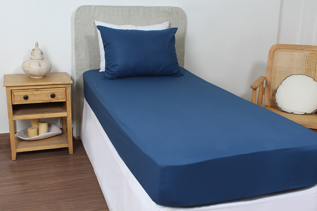 نیم ست یکنفره 90 دو تکه یک کالیته 111613 یک رنگ آبی نفتی کد0160 (3) ملحفه نیم ست یک نفره دو تکه 90 بروجرد رنگ آبی نفتی - Image 1