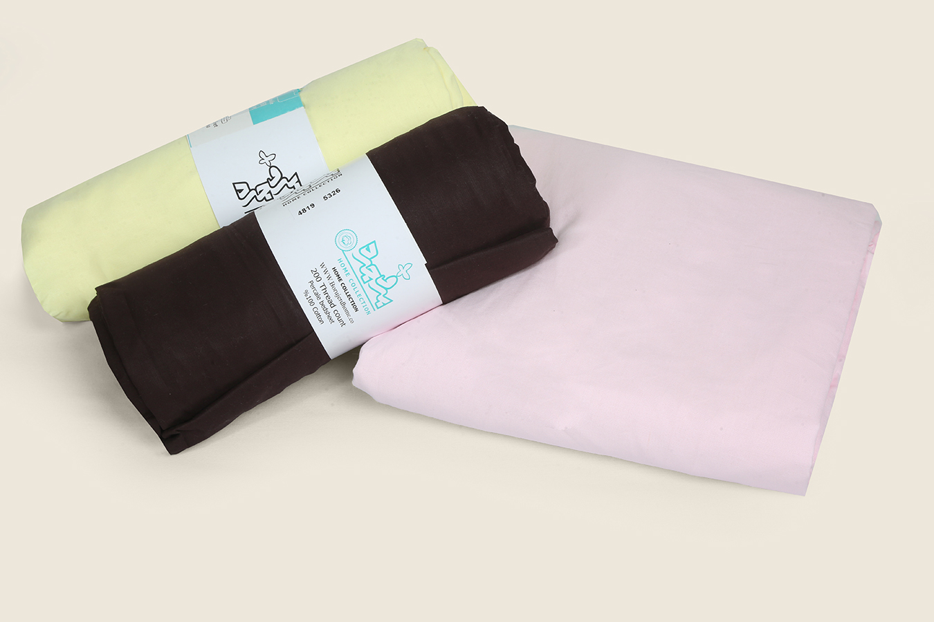 کشدوز دونفره 160 یک تکه یک کالیته 111111 یک طرحرنگ گوناگون2222 رنگبندی 22گوناگون ملحفه کشدوز دو نفره عرض 160 بروجرد ساده رنگ گوناگون - Image 1