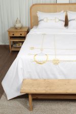 ست کاور لحاف بزرگسال گلدوزی دو نفره شش تکه بروجرد طرح راشا رنگ سفید - Image 7