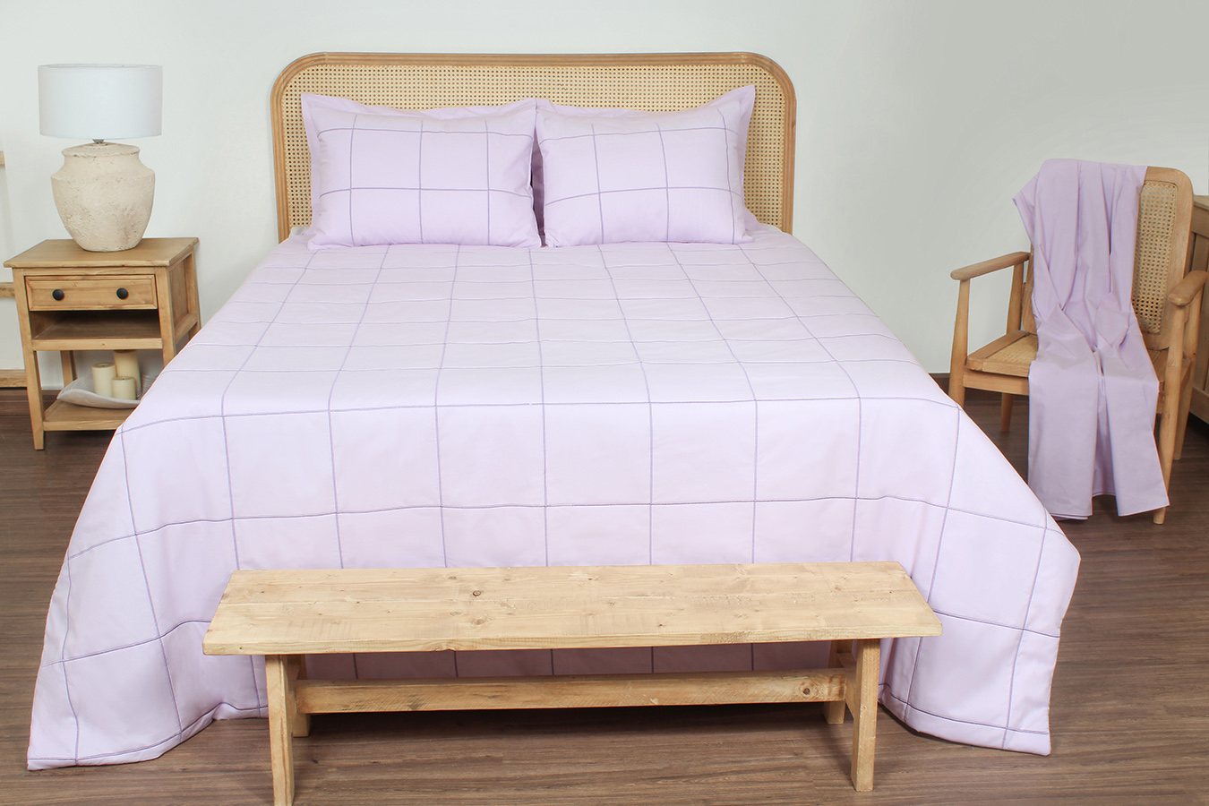 ست کاورلحاف گلدوزی طرح آرتا دونفره180 سه تکه رنگ یاسی کد0200 (1) ست کاور لحاف بزرگسال گلدوزی دو نفره سه تکه بروجرد طرح آرتا رنگ یاسی - Image 1