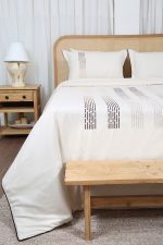 ست کاور لحاف بزرگسال گلدوزی دو نفره شش تکه بروجرد طرح لراتو رنگ خام شویی - Image 3