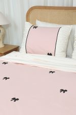 ست کاور لحاف بزرگسال گلدوزی دو نفره شش تکه بروجرد طرح شاپرک رنگ صورتی - Image 4