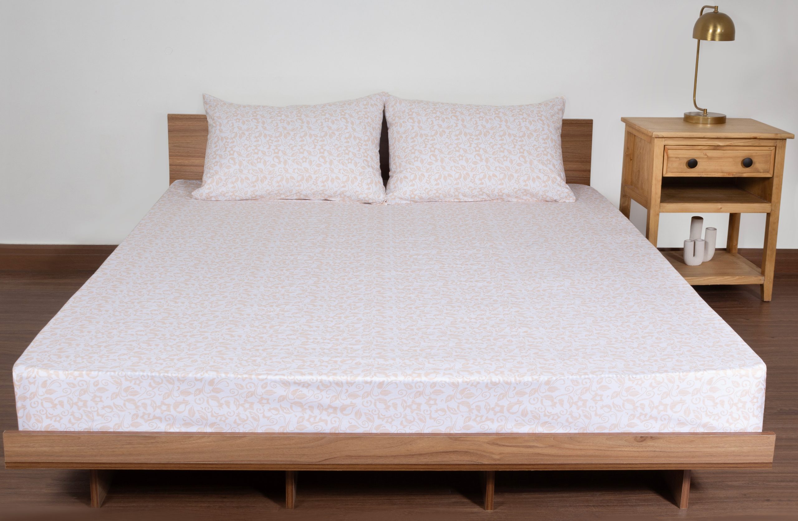 IMG_5822 copyfinal ملحفه نیم ست دو نفره سه تکه عرض 180 بروجرد طرح توکیو2 رنگ 07 - Image 1